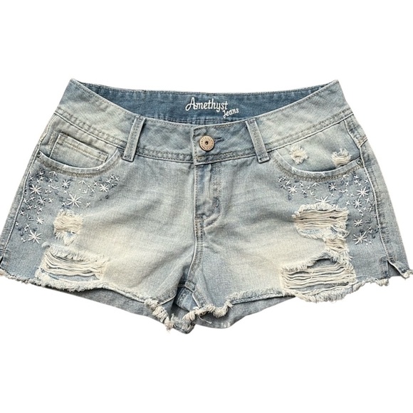 Amethyst Light Blue, Distressed Denim Shorts With Embellishment, Size 9 - Picture 1 of 4